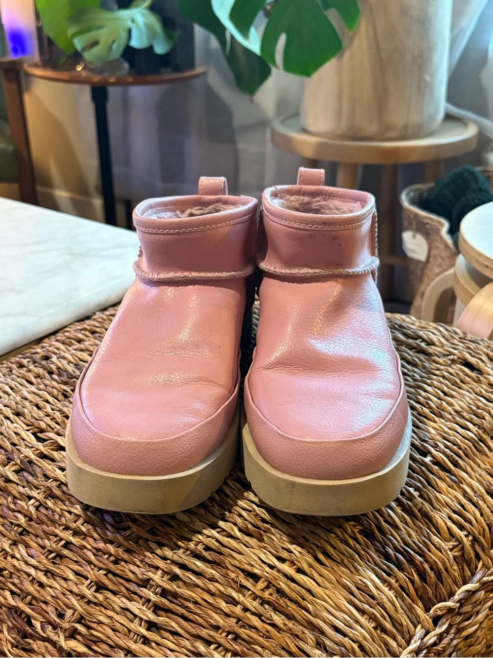UGG CLASSIC SUGAR ULTRA MINI SHELL PINK BOOTS leather size 8 fall winter